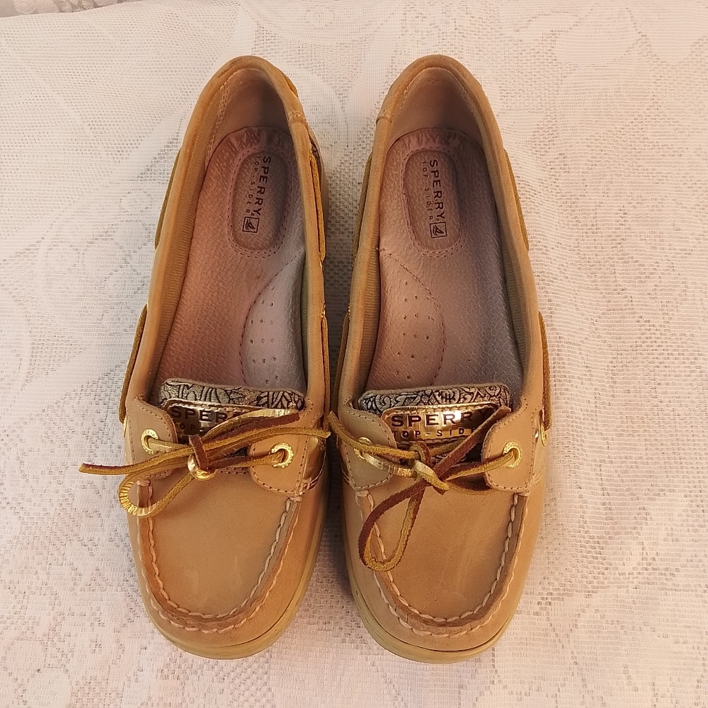 Sperry topsider tan shoes with gold fabric sides leather uppers 6M